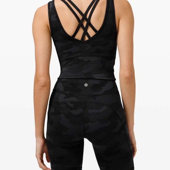 lululemon size 2 camo power pivot tank - Picture 4 of 4